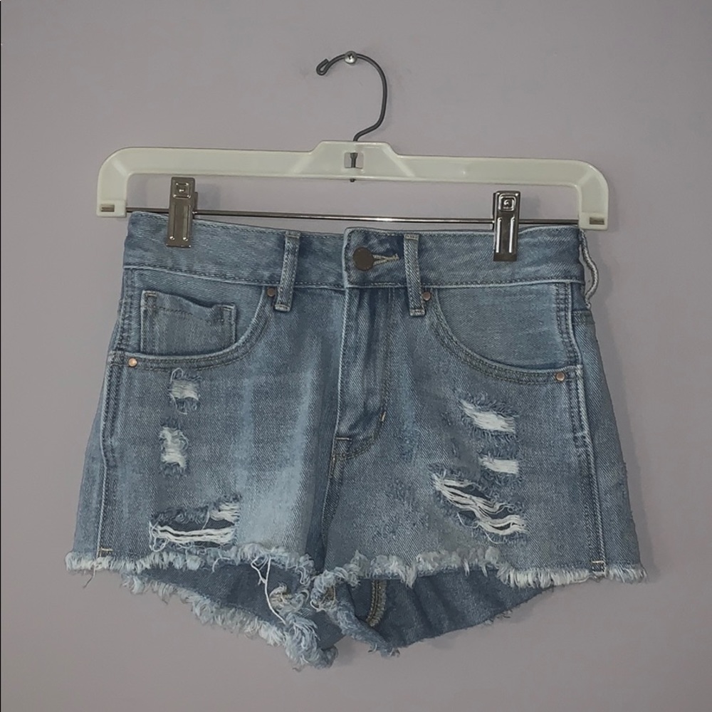 Bullhead Denim Co. Shorts~ size 23